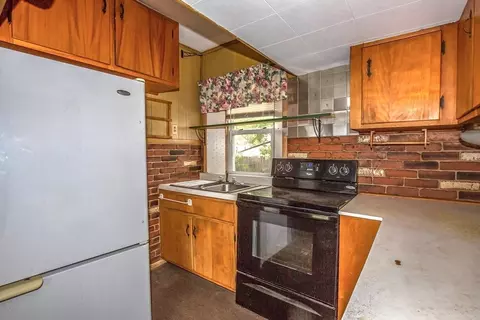 Kitchen - 94 Duryea St, Springfield, MA 01104 photo 3 of 3