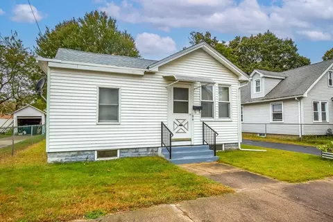 Exterior - 94 Duryea St, Springfield, MA 01104 photo 2 of 8
