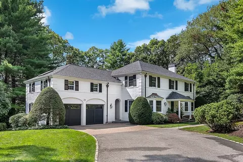 26 Edmunds Rd, Wellesley, MA 02481
