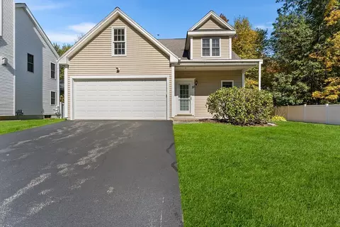 26 Zain Cir #26, Milford, MA 01757
