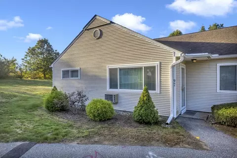 97 Collins #97, Chicopee, MA 01022 photo 21