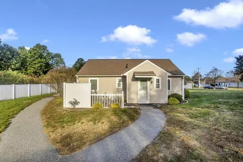 97 Collins #97, Chicopee, MA 01022