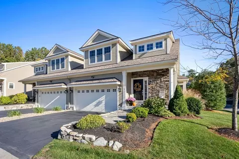 11 Cranberry #11, Middleton, MA 01949