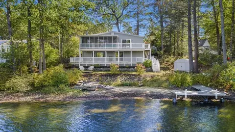185 Hemlock Dr, Lunenburg, MA 01462