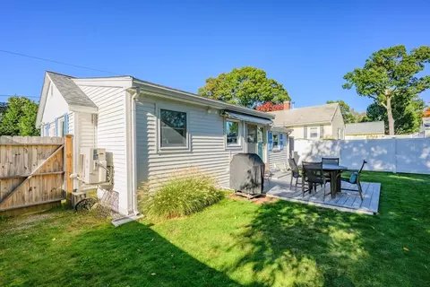 Exterior - 9 Sippican Rd, Wareham, MA 02571 photo 10 of 12