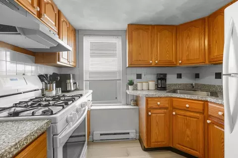 Kitchen - 9 Sippican Rd, Wareham, MA 02571 photo 1 of 2