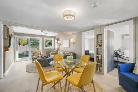 Dining - 9 Sippican Rd, Wareham, MA 02571 photo 1 of 3