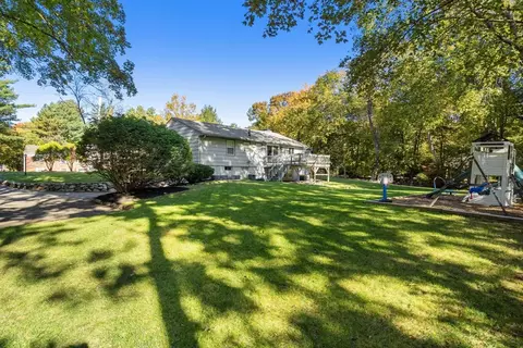 Exterior - 404 Arlington St, Acton, MA 01720 photo 5 of 7