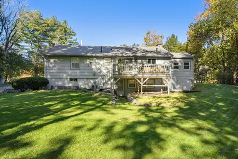 Exterior - 404 Arlington St, Acton, MA 01720 photo 4 of 7