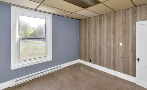 157 Pendleton Ave, Chicopee, MA 01020 photo 33