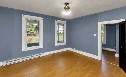 157 Pendleton Ave, Chicopee, MA 01020 photo 28