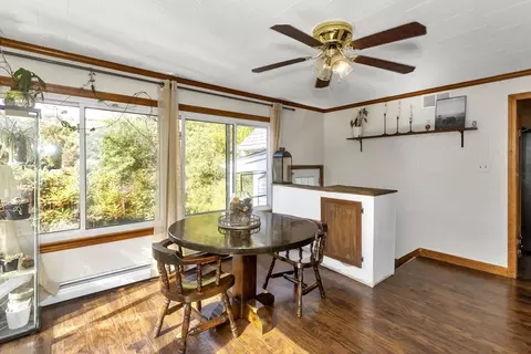 157 Pendleton Ave, Chicopee, MA 01020 photo 17