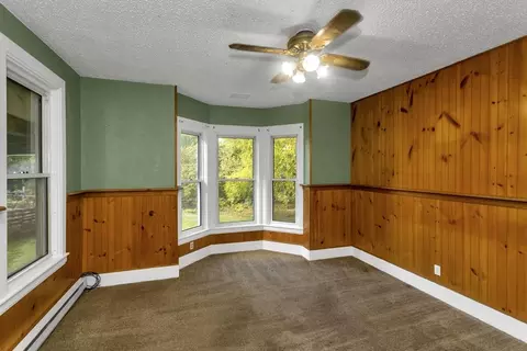 157 Pendleton Ave, Chicopee, MA 01020 photo 27