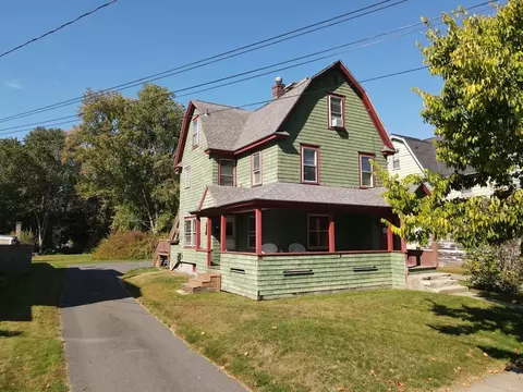 306 Davis St, Greenfield, MA 01301