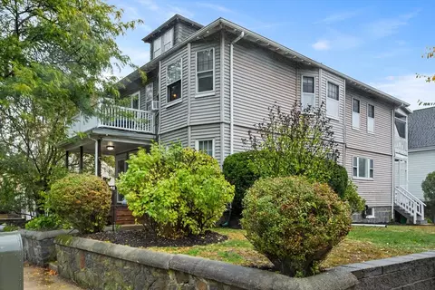 1540 Centre St #1, Boston, MA 02131