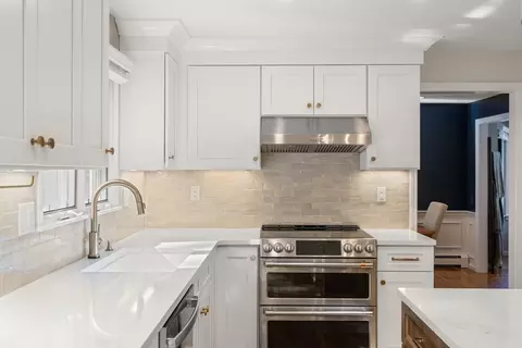 Kitchen - 4 Beechwood Dr, Walpole, MA 02071 photo 4 of 4
