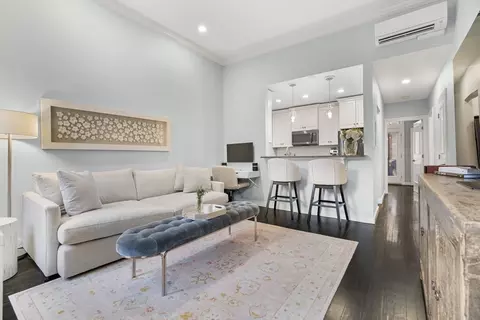 202 W Springfield St #3, Boston, MA 02118