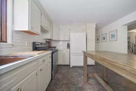 Kitchen - 41 Searle St, Georgetown, MA 01833 photo 1 of 2