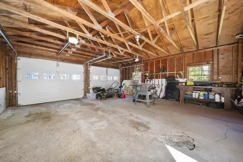 Other - 41 Searle St, Georgetown, MA 01833 photo 7 of 8