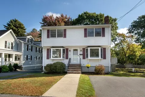 52 Bunker Hill Ln, Quincy, MA 02169