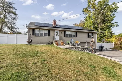 174 Pleasant St, Methuen, MA 01844