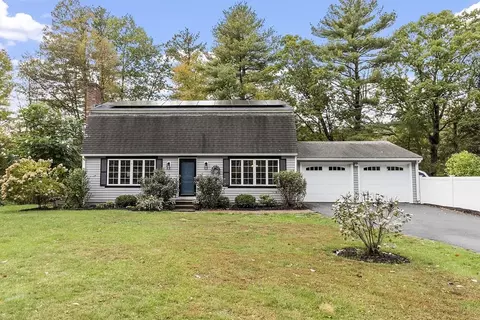 14 Banbury Dr, Westford, MA 01886