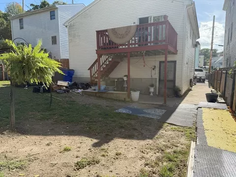 102 Vestal St, Fall River, MA 02720 photo 24