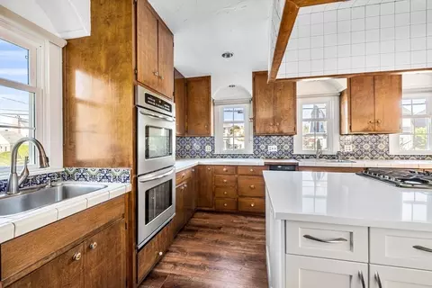 1247 Highland Ave, Fall River, MA 02720 photo 11