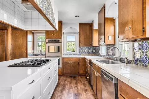 1247 Highland Ave, Fall River, MA 02720 photo 10