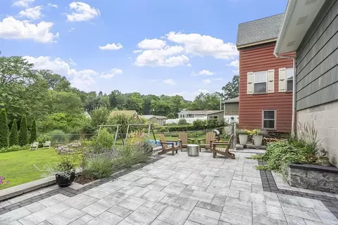 4 S Edlin St, Worcester, MA 01603 photo 11