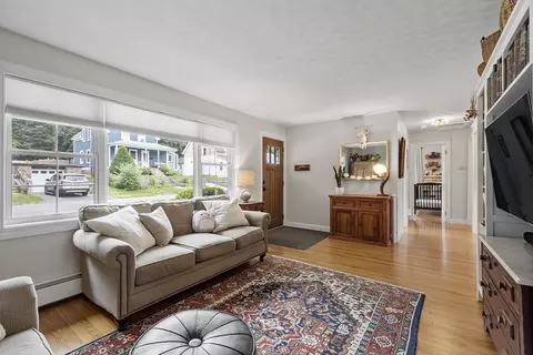 4 S Edlin St, Worcester, MA 01603 photo 14