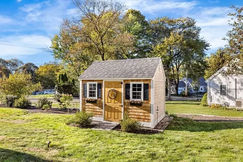 195 Lowell St, Reading, MA 01867 photo 8