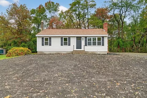 31 Paine Rd, North Attleboro, MA 02760