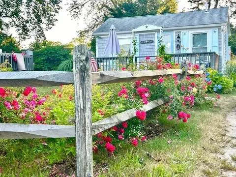 292 Massachusetts 28 #1, Harwich, MA 02671