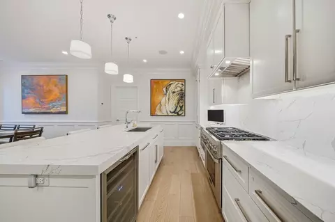 205 E St #4N, Boston, MA 02127