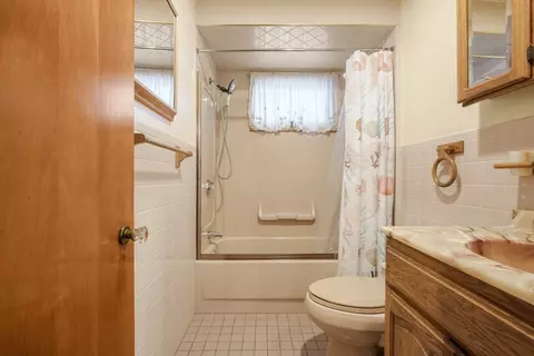 256 Rhode Island Ave, Fall River, MA 02724 photo 20