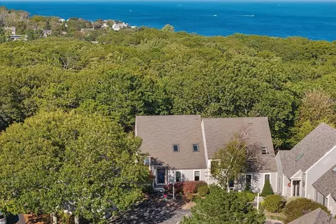 26 Quarry Ridge Ln #26, Rockport, MA 01966