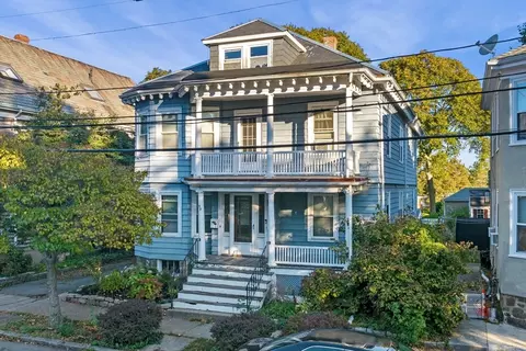 59 Leach St #2, Salem, MA 01970