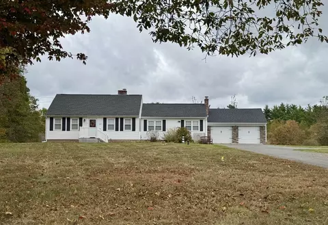 3327 Chestnut Hill Ave, Athol, MA 01331