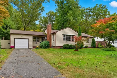 193 Roy St, Springfield, MA 01104