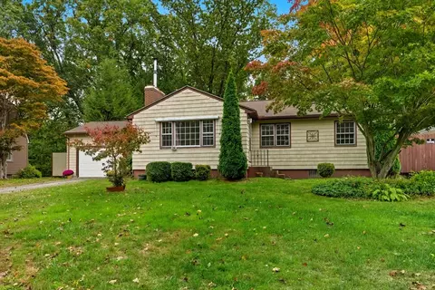 193 Roy St, Springfield, MA 01104 photo 3