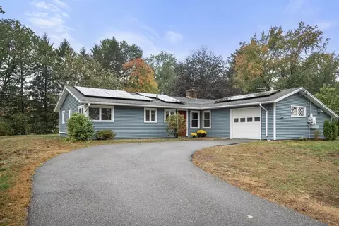 8 Clara Rd, Framingham, MA 01701