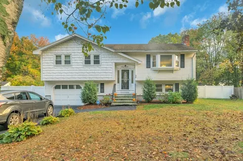 36 Lowell St, Billerica, MA 01862