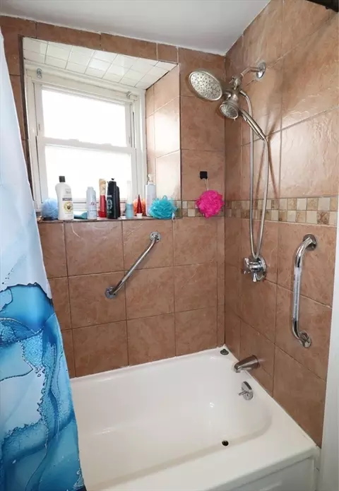 Bath - 11 Palmer St, Fall River, MA 02724 photo 5 of 5