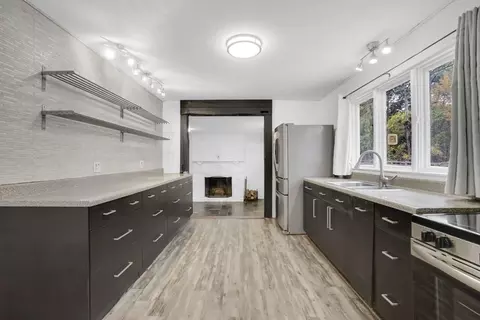 20 Pomeroy Meadow Rd, Easthampton, MA 01027 photo 18