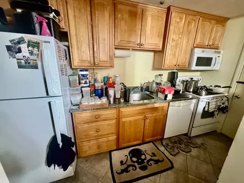 5 Washington St #B2, Reading, MA 01867 photo 2