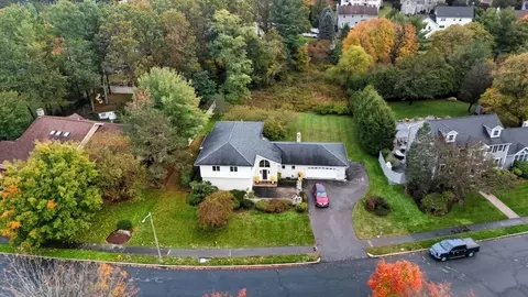 98 Lilah Ln, Reading, MA 01867
