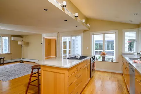 79 Whitcomb Ave, Hingham, MA 02043 photo 9