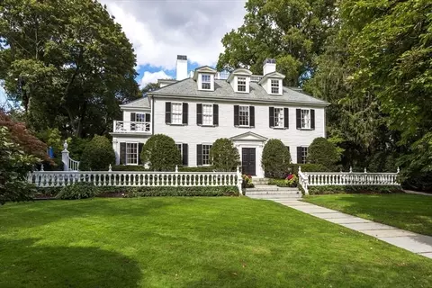 153 Brattle St, Cambridge, MA 02138