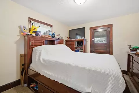 Bedroom - 122 Hasting St, Springfield, MA 01104 photo 3 of 6